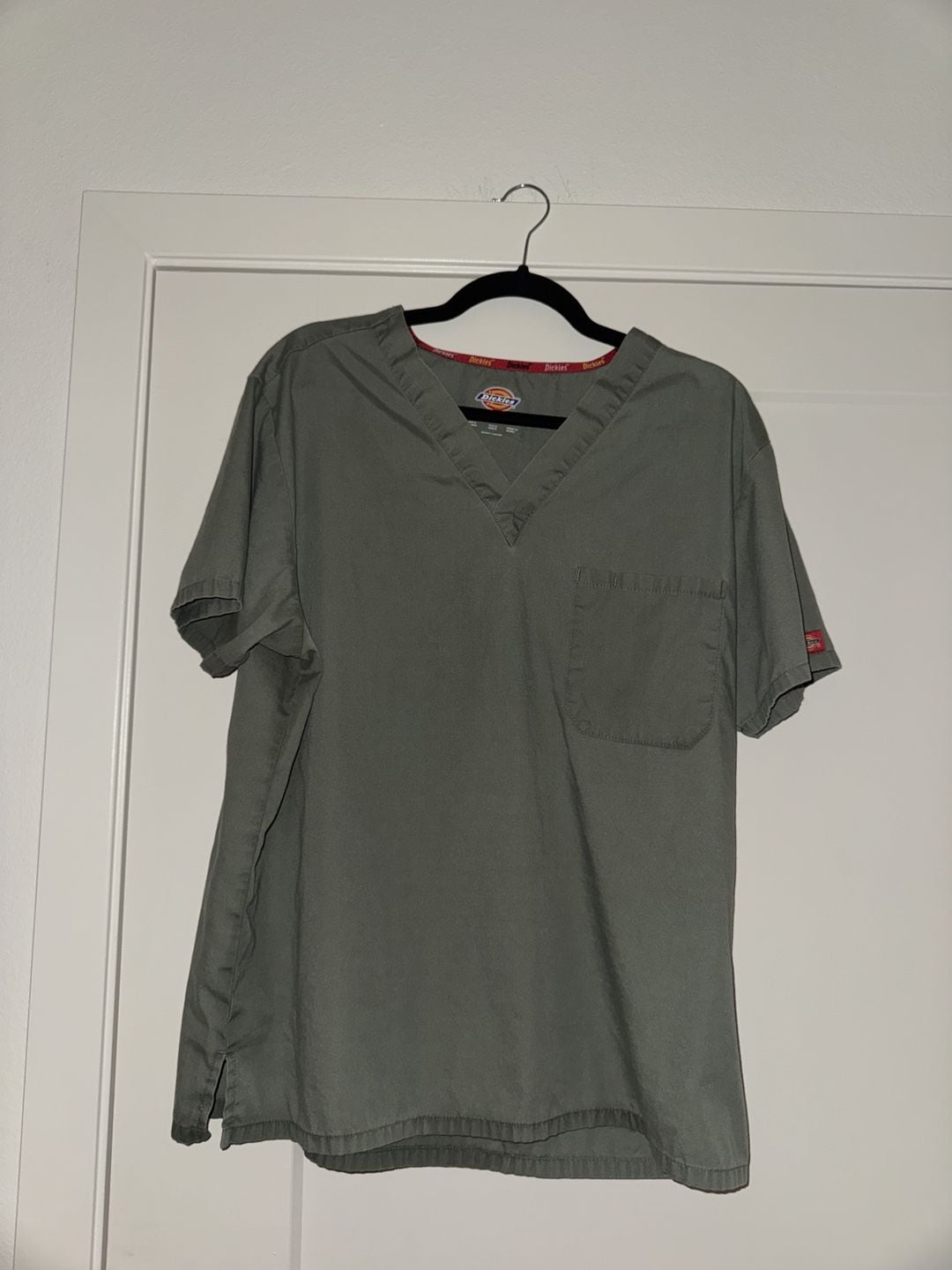 Dickies V-Neck Scrub Top Size M Green 2