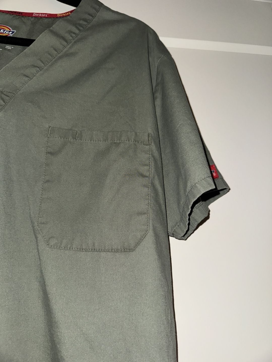 Dickies V-Neck Scrub Top Size M Green 4