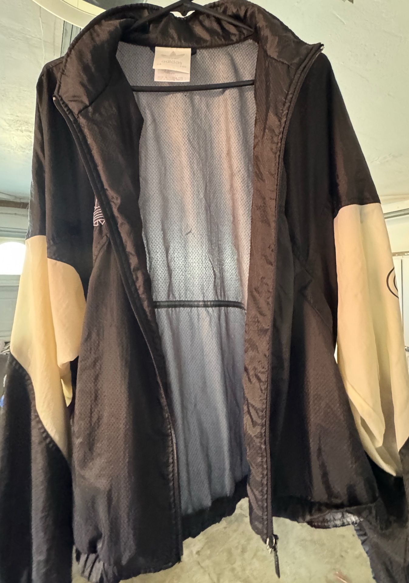 Adidas Windbreaker Jacket Size L Vintage Black White 90s Trefoil 2
