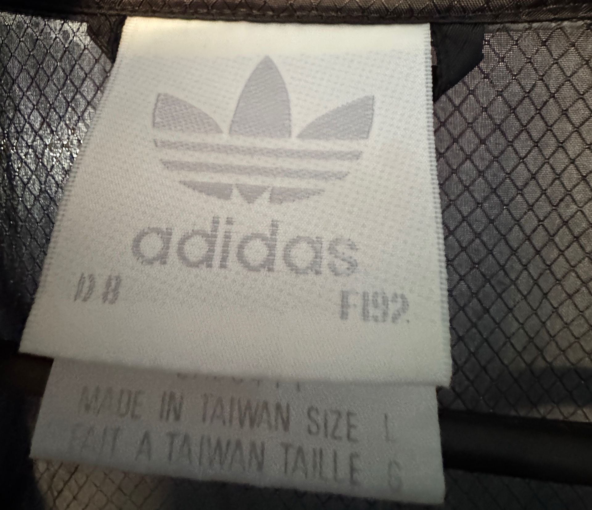 Adidas Windbreaker Jacket Size L Vintage Black White 90s Trefoil 3