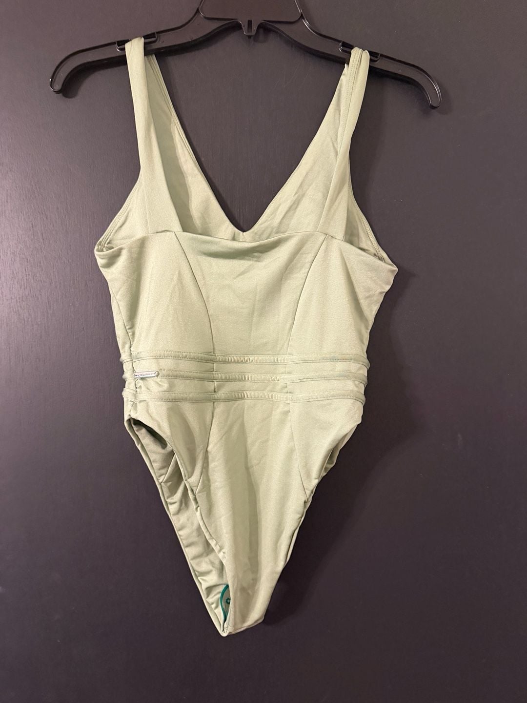 Buffbunny Collection One-Piece Swimsuit Size Small metallic Green never worn! 4