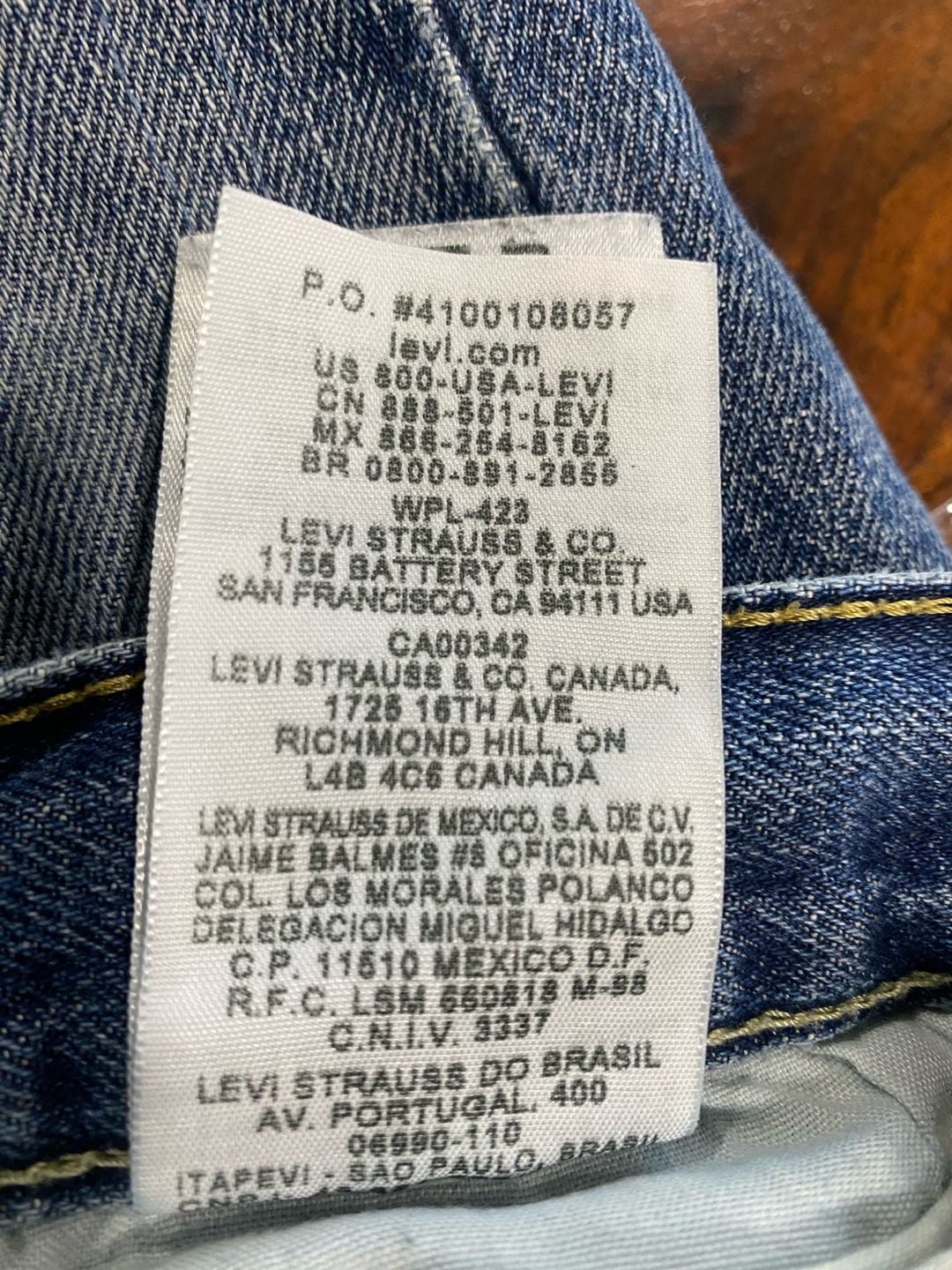 Levi's 514 Slim Straight Jeans W38 x L30 Blue Distressed Denim 12