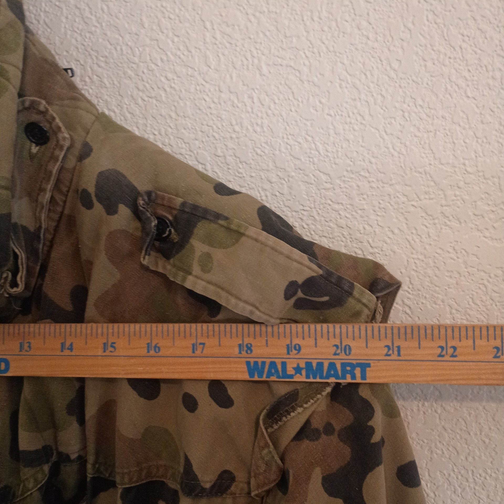 Military Camouflage Field Jacket Size Medium 6