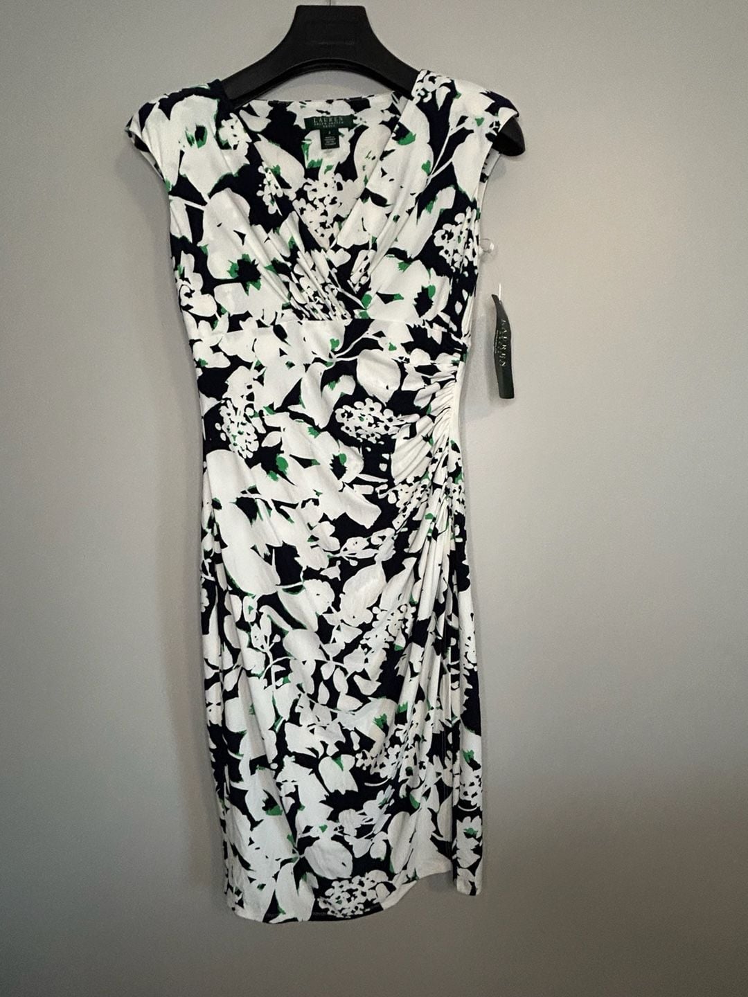 Lauren Ralph Lauren Floral Dress Size 2 Black White Green V-Neck Ruched 2