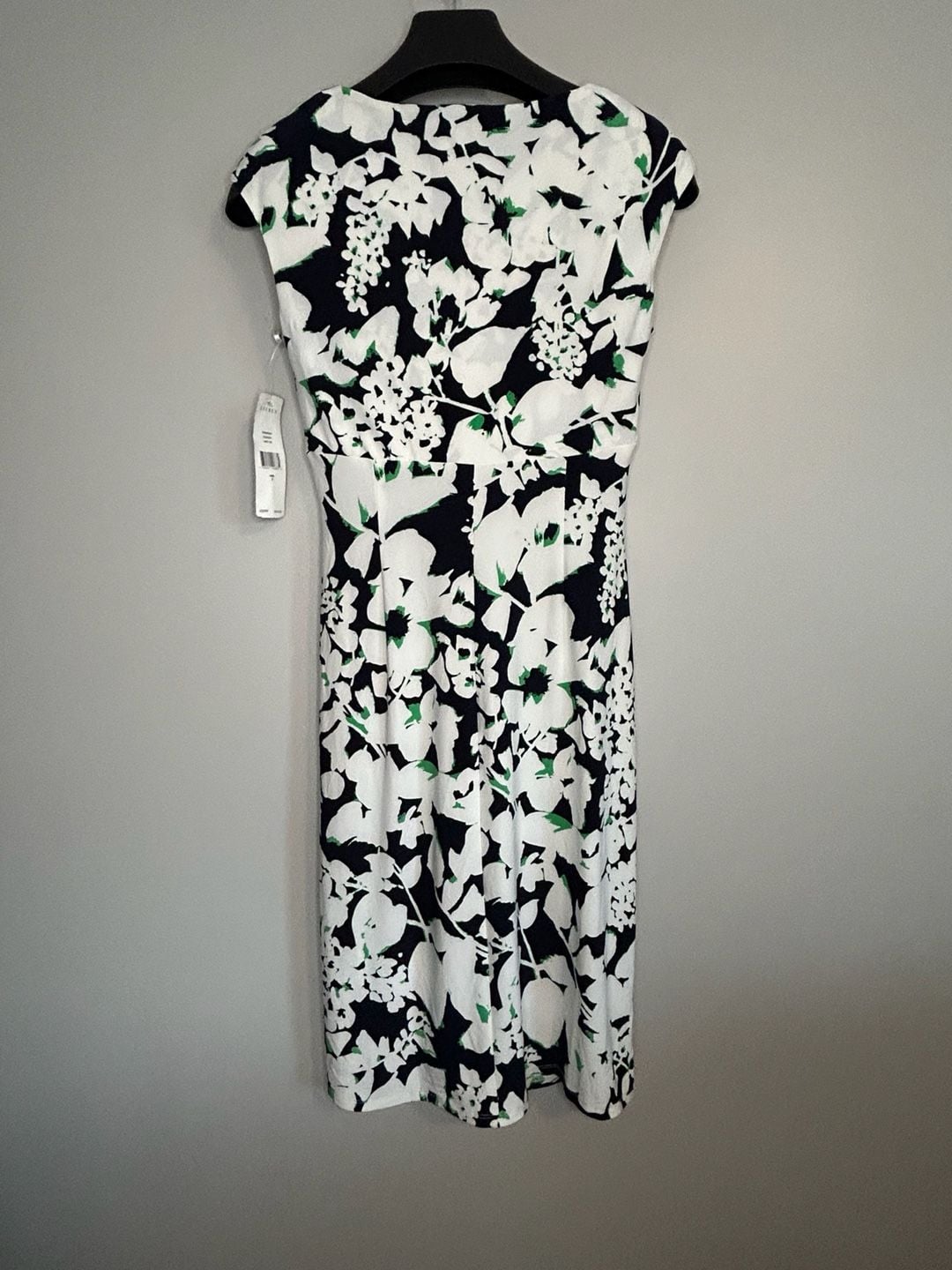 Lauren Ralph Lauren Floral Dress Size 2 Black White Green V-Neck Ruched 4