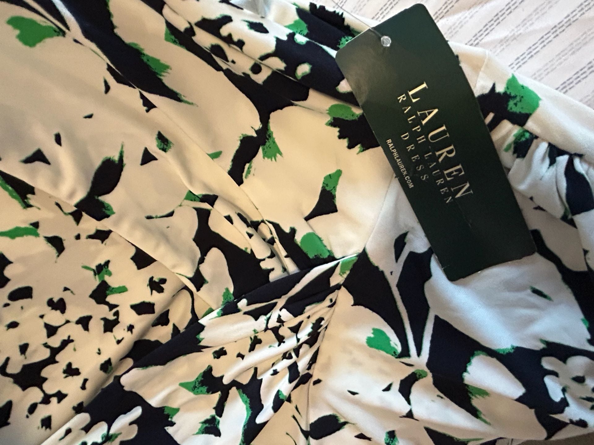 Lauren Ralph Lauren Floral Dress Size 2 Black White Green V-Neck Ruched 7
