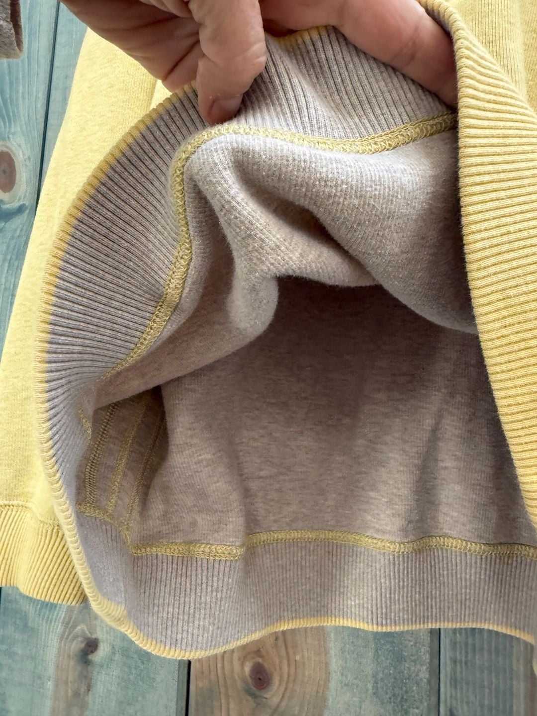 Tommy Bahama 1/4 Zip Long Sleeved yellow Sweater. *Reversible to Grey* 7