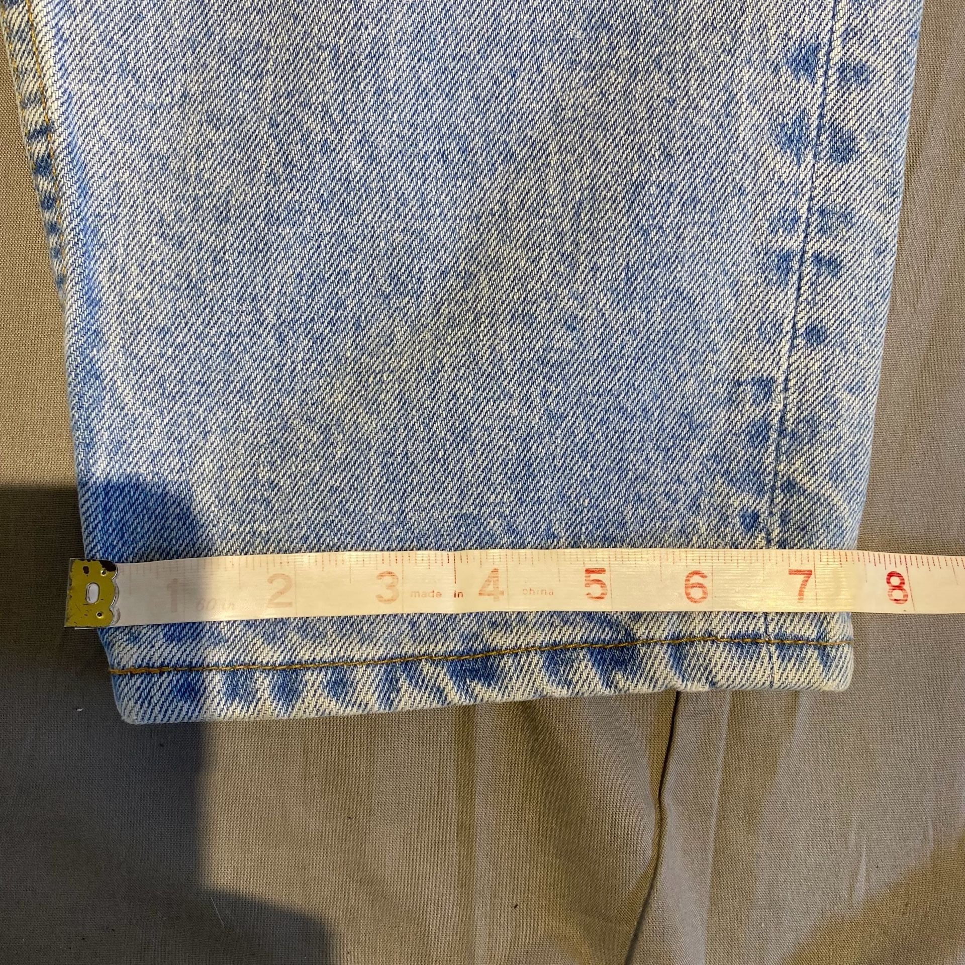 Levi's 550 Relaxed Fit Tapered Leg Jeans W36 L32 Vintage Light Wash 8