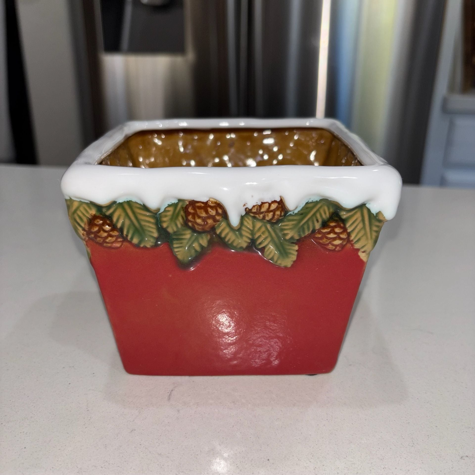Vintage Ceramic Christmas Snow Pine Cone Small Planter Pot 1