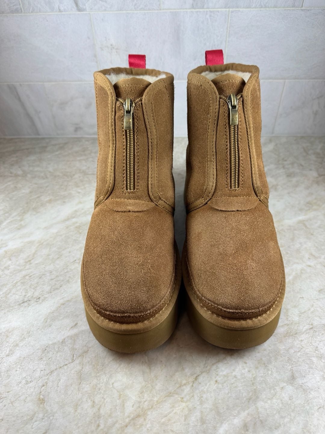 UGG Neumel Zip Platform Boots Chestnut Suede Sheepskin Women’s Size 8 5