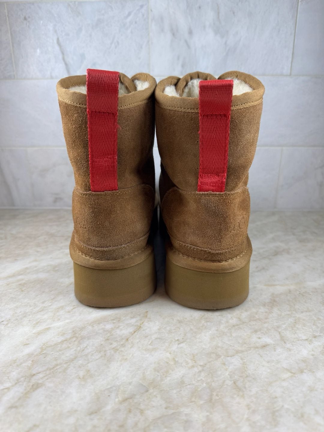 UGG Neumel Zip Platform Boots Chestnut Suede Sheepskin Women’s Size 8 6