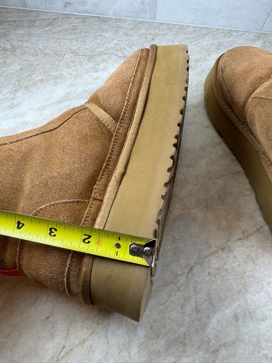 UGG Neumel Zip Platform Boots Chestnut Suede Sheepskin Women’s Size 8 17