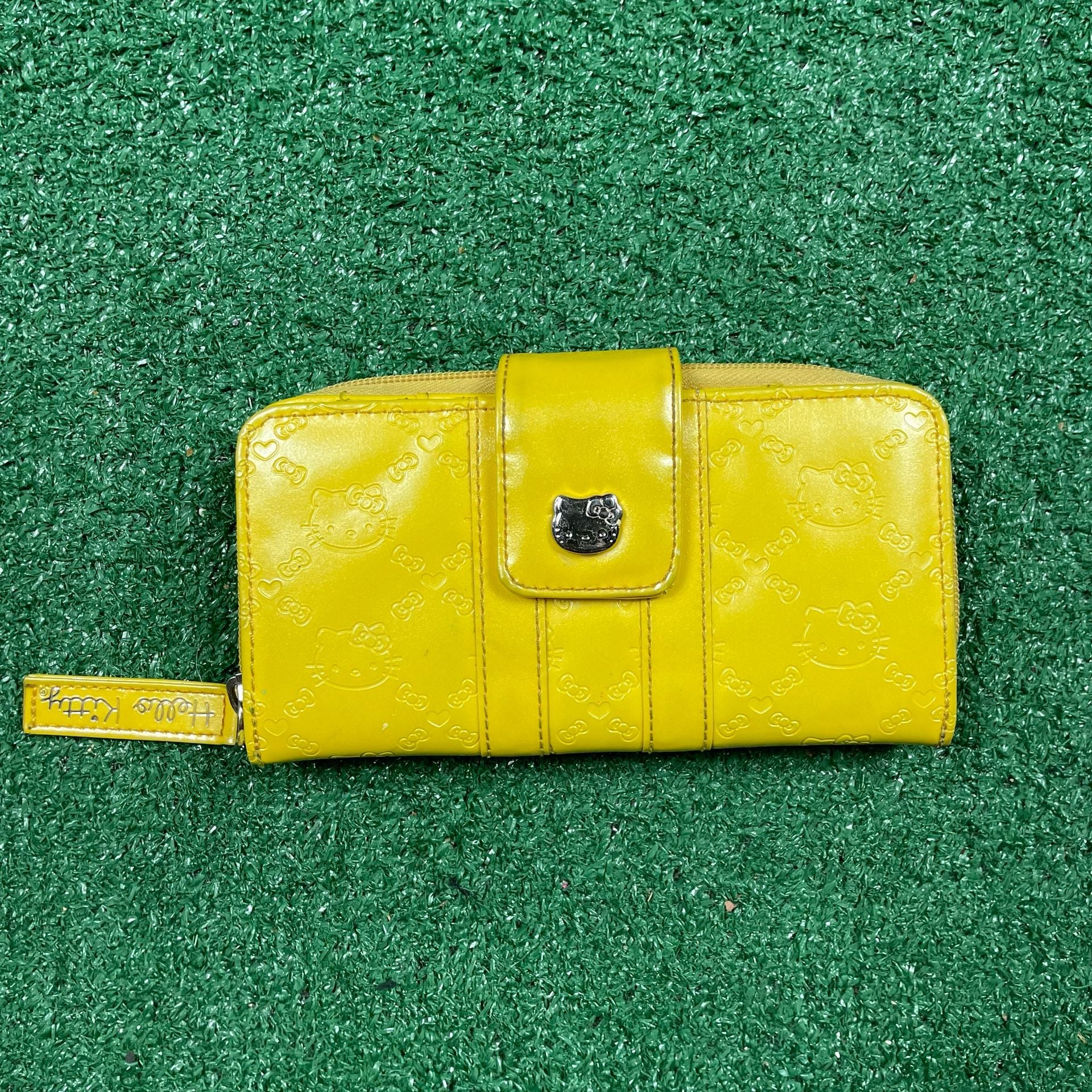 Hello Kitty Wallet Embossed Patent Yellow Zip Around Card Holder 2