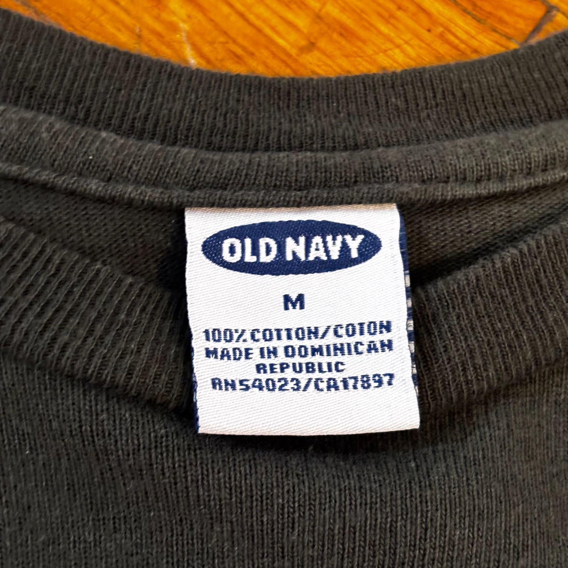 Vintage Y2K Old Navy Long Sleeve T-Shirt Size M Olive Green Black Striped 3