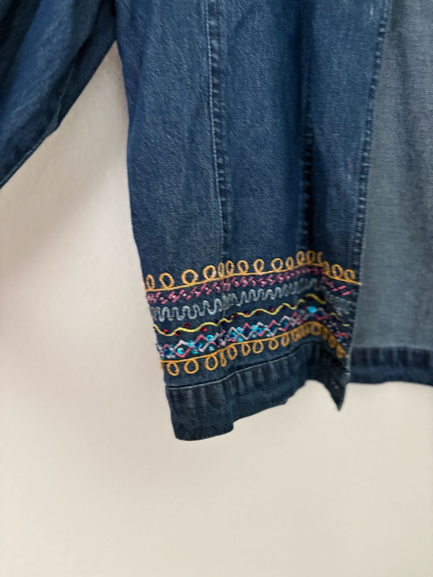 Product thumbnail 3