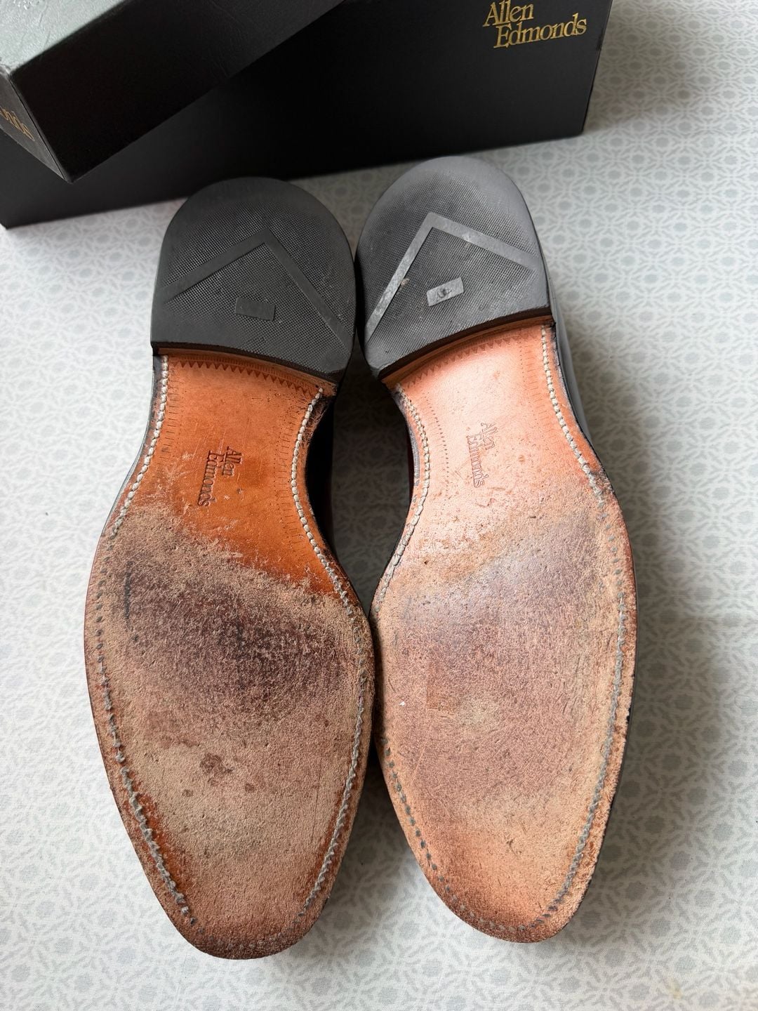 Vintage Allen Edmonds Tassel Loafers Burgundy Leather Dress Shoes With box 7