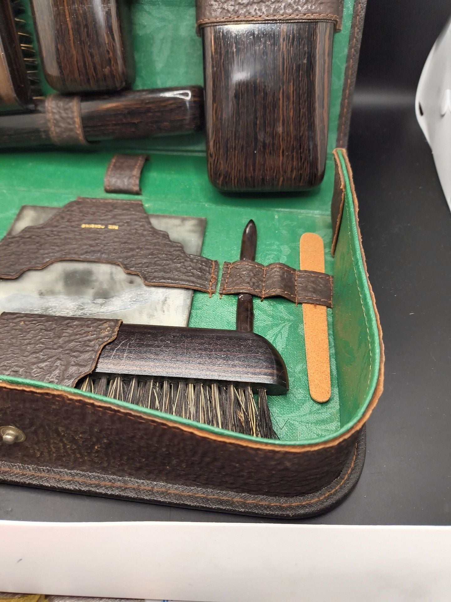 Vintage Leather Travel Vanity Set Monogram WLK 3