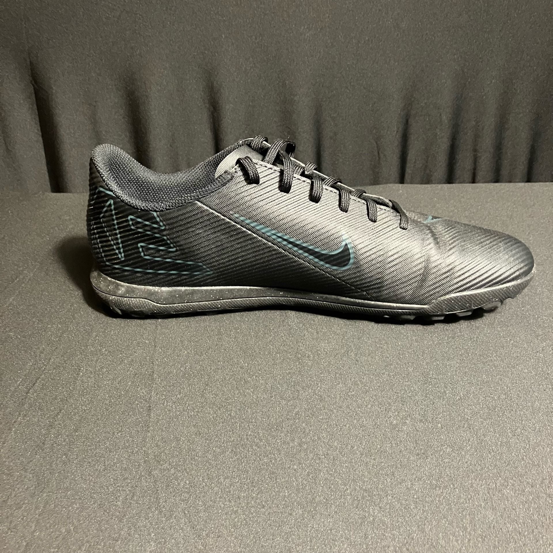Nike Vapor 16 Club Turf Soccer Shoes Black 7