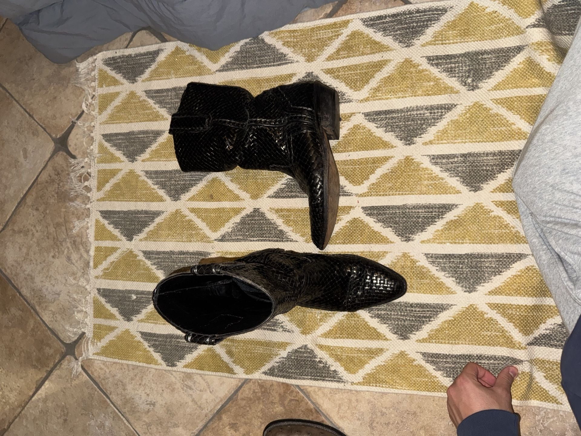 1980s Woven Leather
Western Cowboy Boots 3