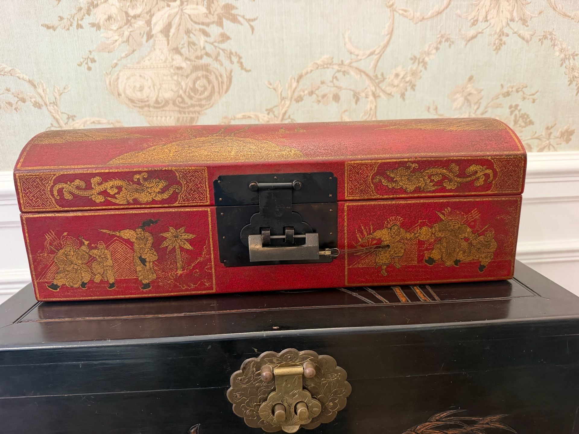 Antique Chinese Red And Gilt Leather Scroll Document Box Chest 2