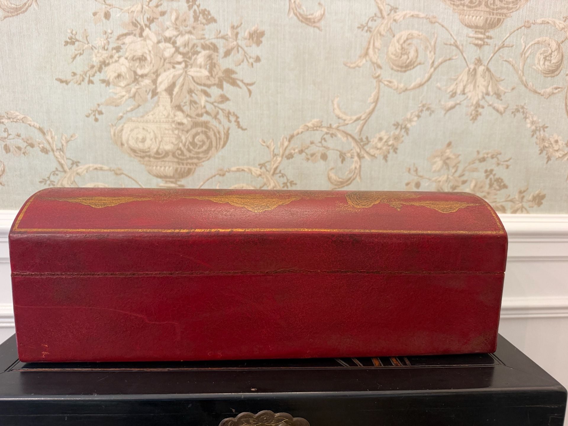 Antique Chinese Red And Gilt Leather Scroll Document Box Chest 8