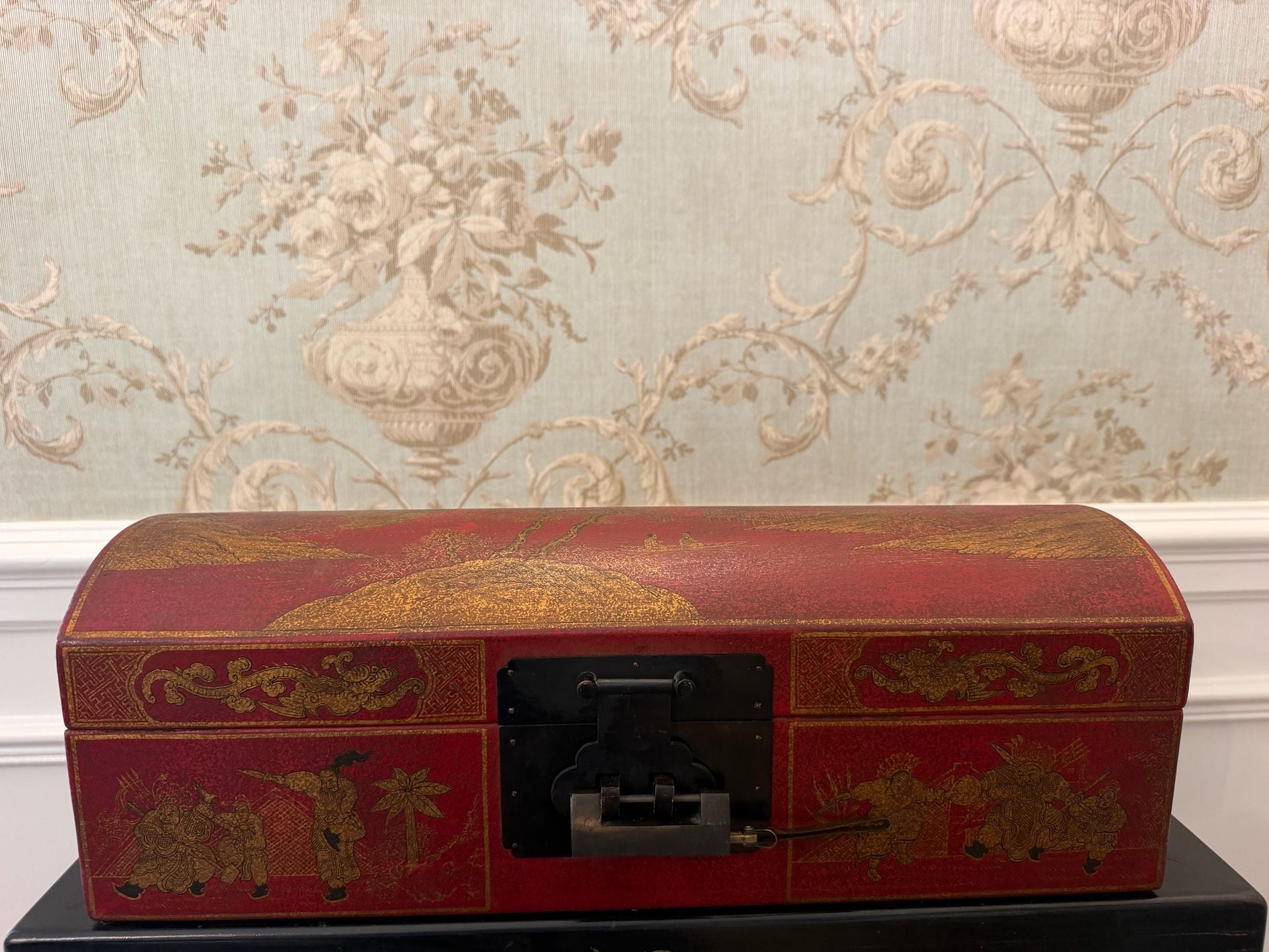 Antique Chinese Red And Gilt Leather Scroll Document Box Chest 10