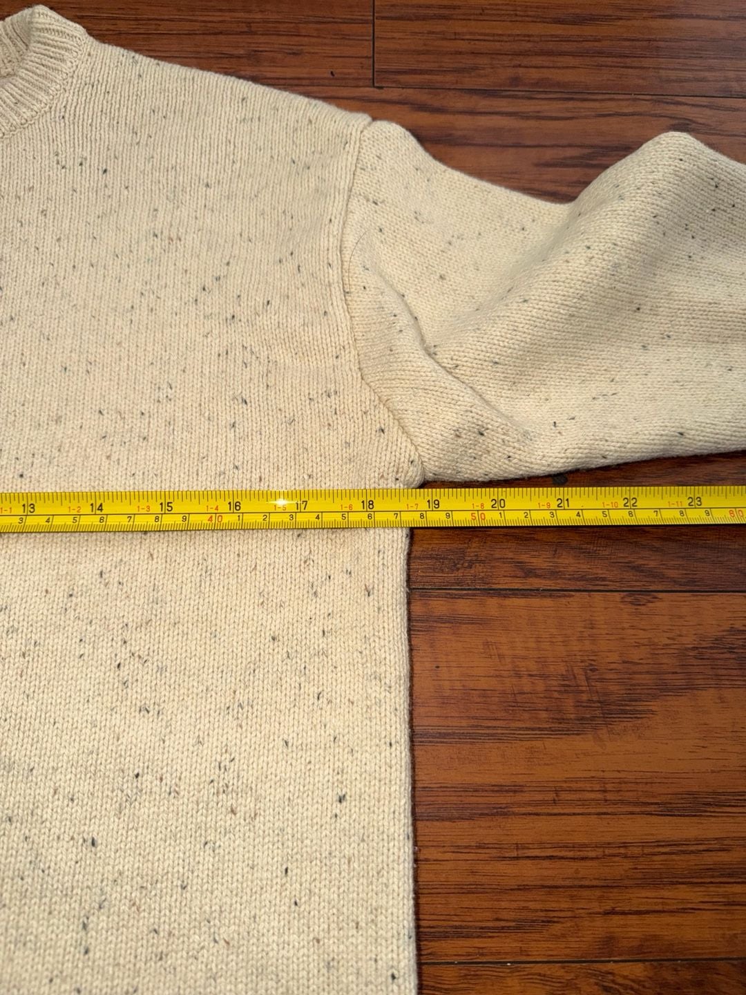 The North Face Women's Cream Wool Blend Speckled Crewneck Sweater 4