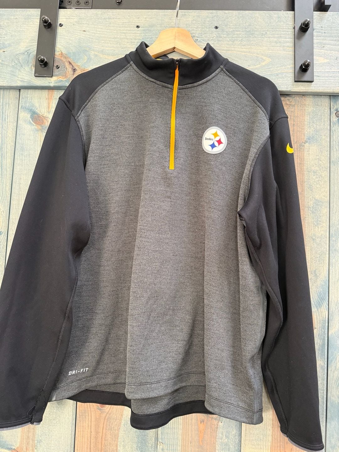 Nike Pittsburgh Steelers Dri-Fit Quarter-Zip Pullover XL Gray Black 2