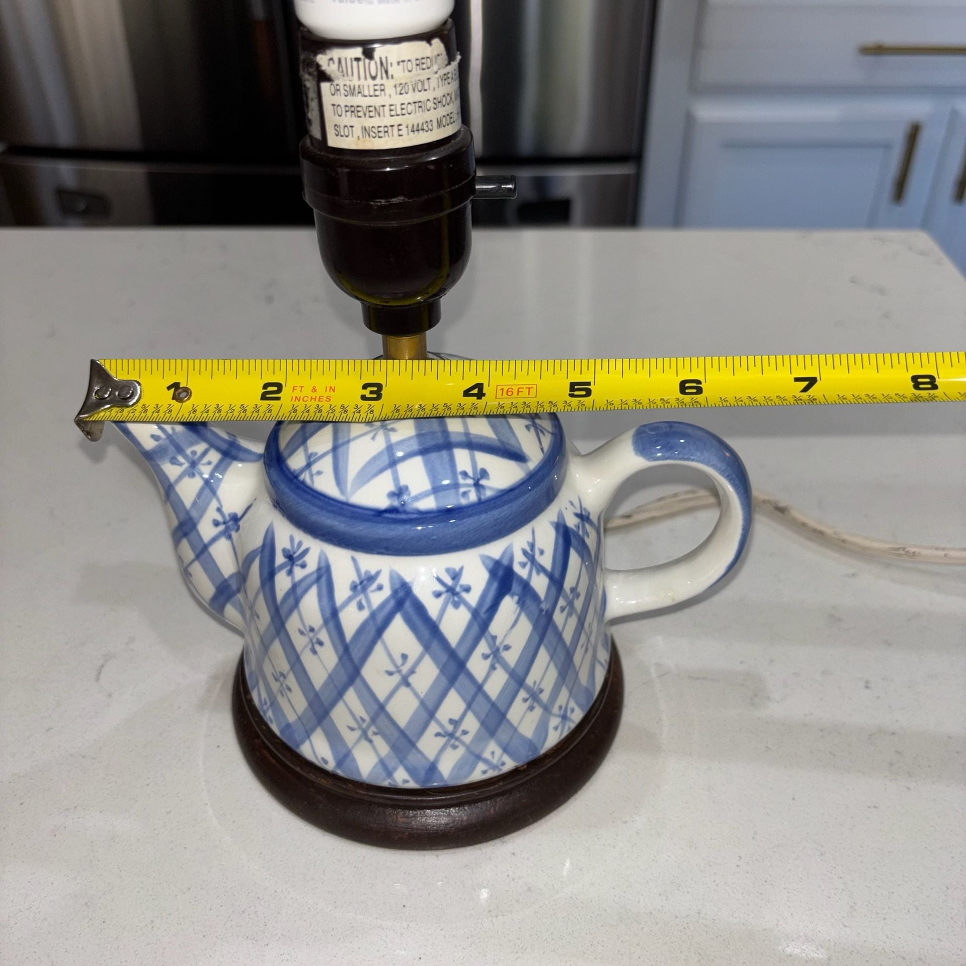 Vintage Ceramic Teapot Lamp Blue White Plaid Pattern Wood Base 8” 13
