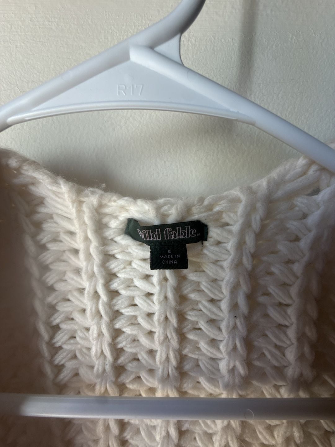 The Perfect Fall 🍁 Chunky Knit Cardigan Size S Color Block 4