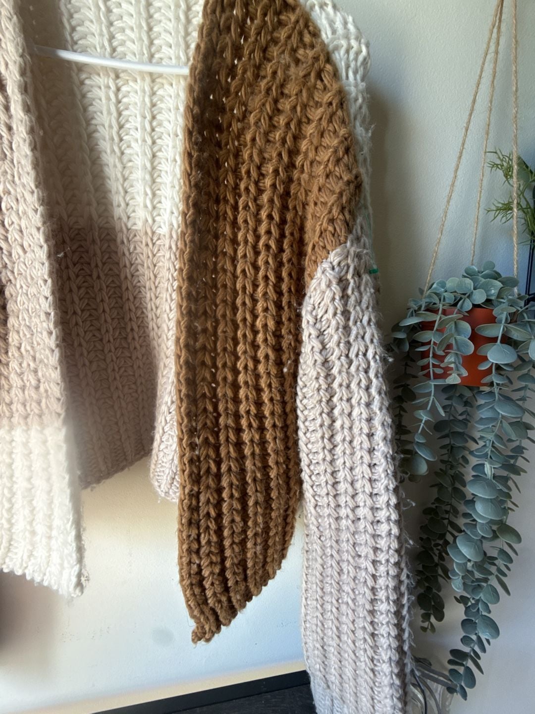 The Perfect Fall 🍁 Chunky Knit Cardigan Size S Color Block 5