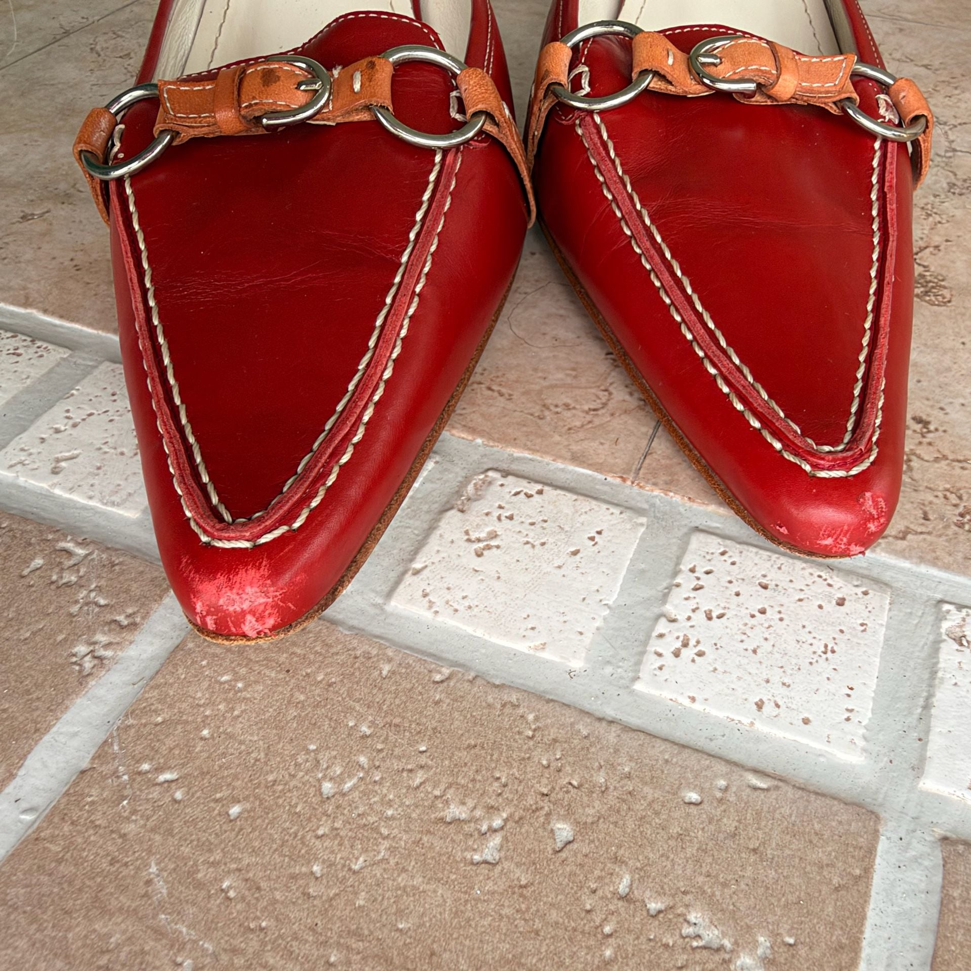 Vintage Y2K Coach Italian Red Leather Pointed Toe Kitten Heel Mules Buckle Strap Size 8.5B 5