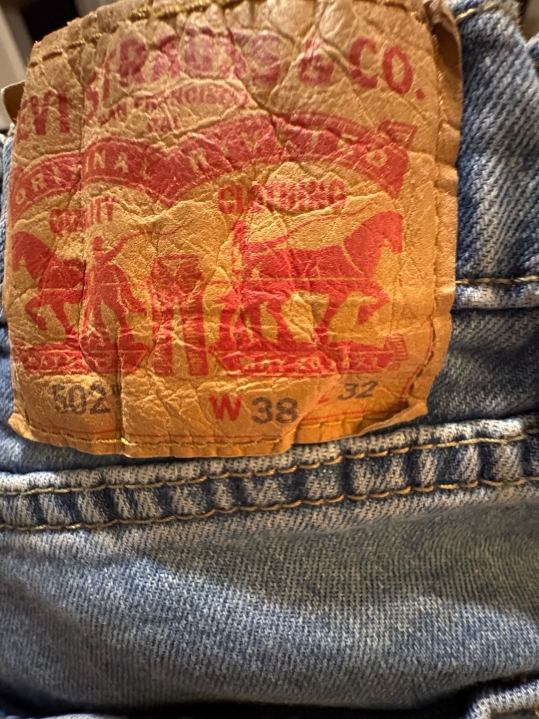 Levi's 502 Jeans W38 L32 Light Wash Denim 2