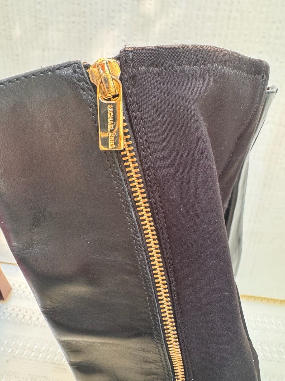 Michael Kors Boots Size 7.5M Black Leather boots 7