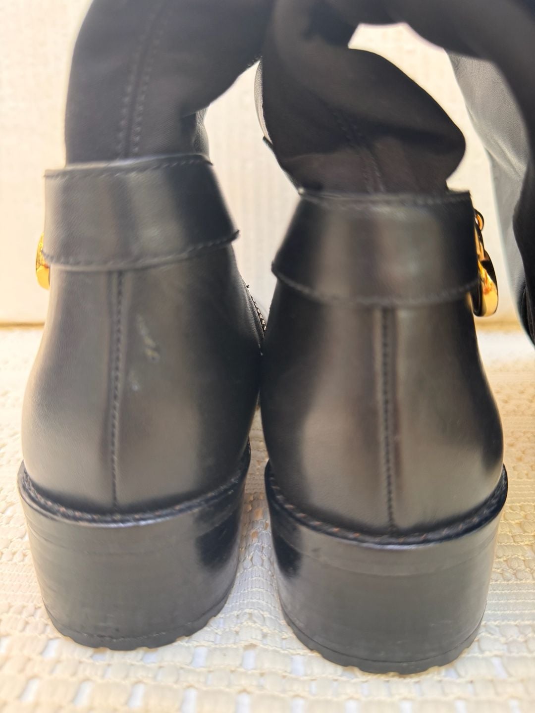 Michael Kors Boots Size 7.5M Black Leather boots 8