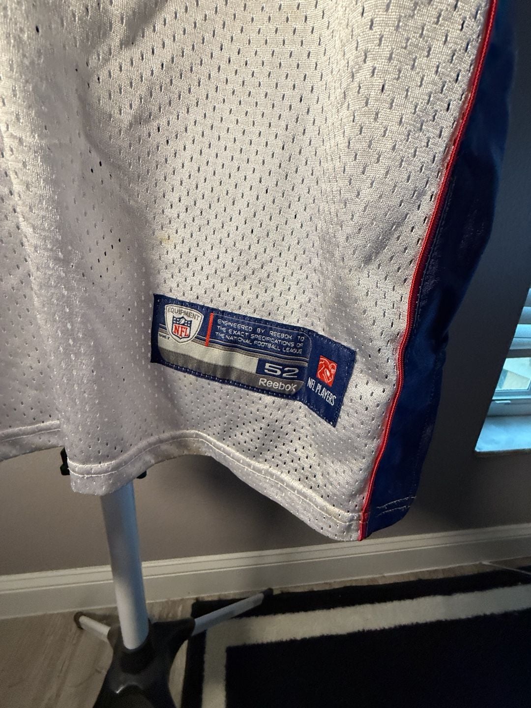 Reebok NFL Patriots Aaron Hernandez 81 Super Bowl XLVI Jersey Size 52 White 3