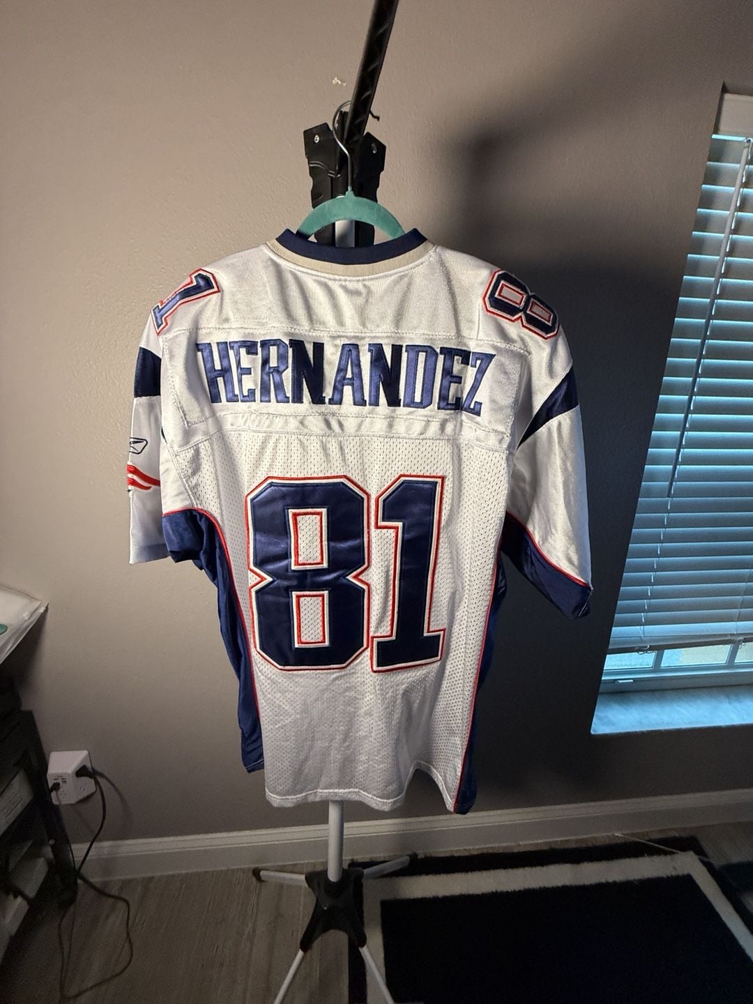 Reebok NFL Patriots Aaron Hernandez 81 Super Bowl XLVI Jersey Size 52 White 12