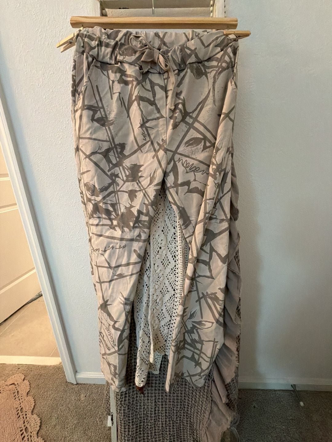 Made in Italy Camo Cargo Pants Drawstring Taupe 1