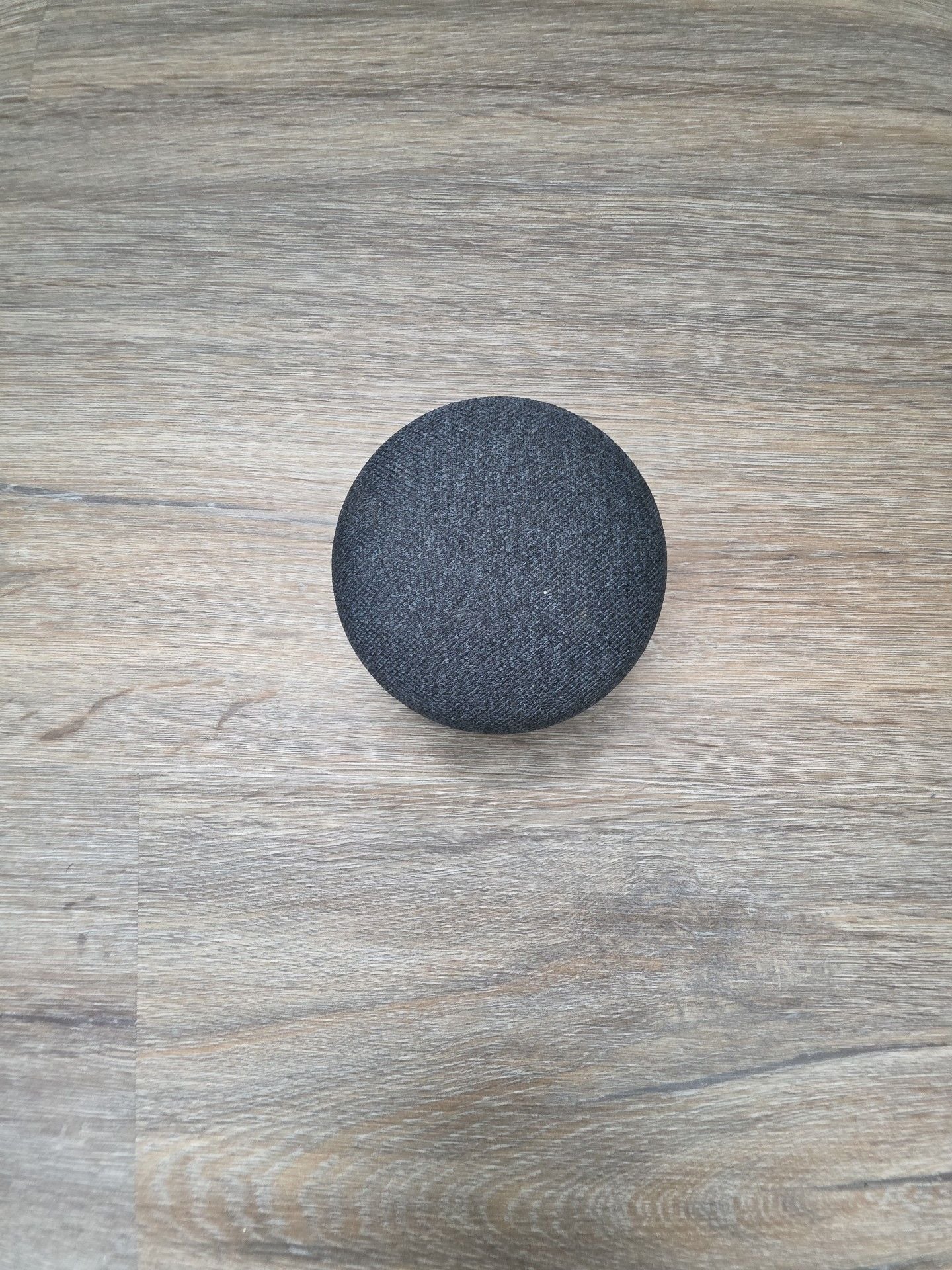 Google Home Mini 1st Generation Smart Speaker Charcoal 1