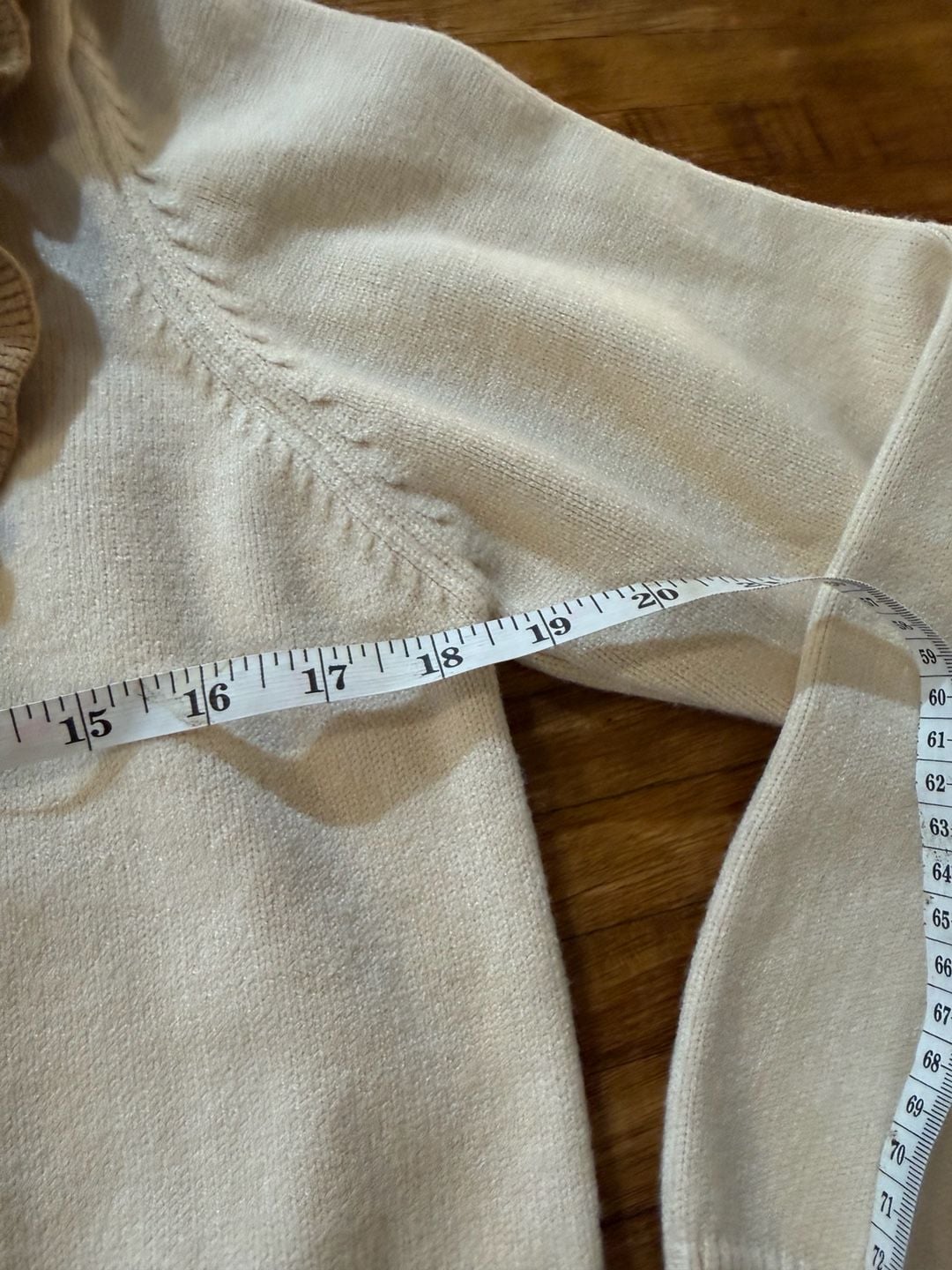 THML Varsity Ruffle Detail Sweater Sz Small (k1) 4