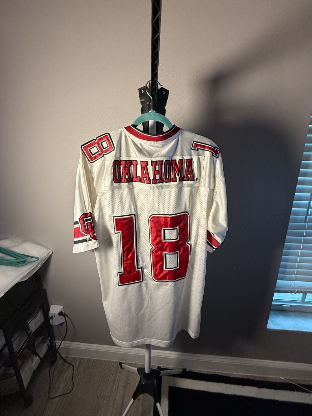 Colosseum Oklahoma Sooners Football Jersey Size XXL White #18 8