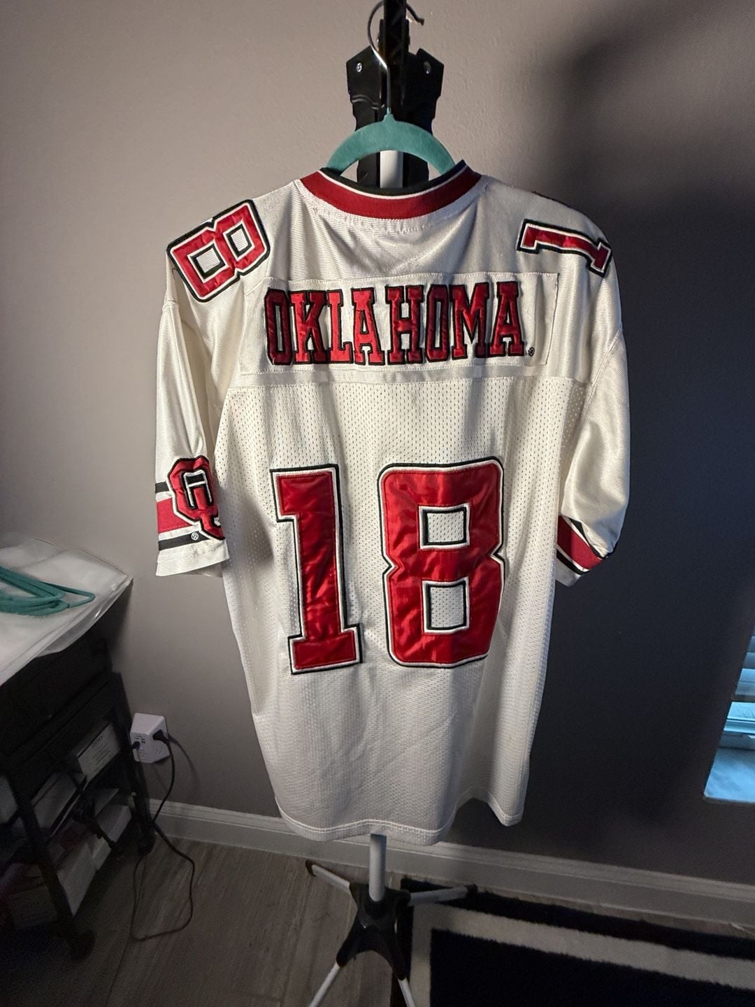 Colosseum Oklahoma Sooners Football Jersey Size XXL White #18 11