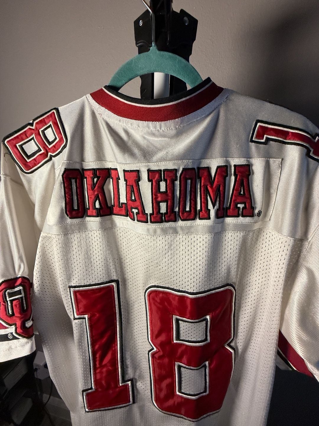 Colosseum Oklahoma Sooners Football Jersey Size XXL White #18 12