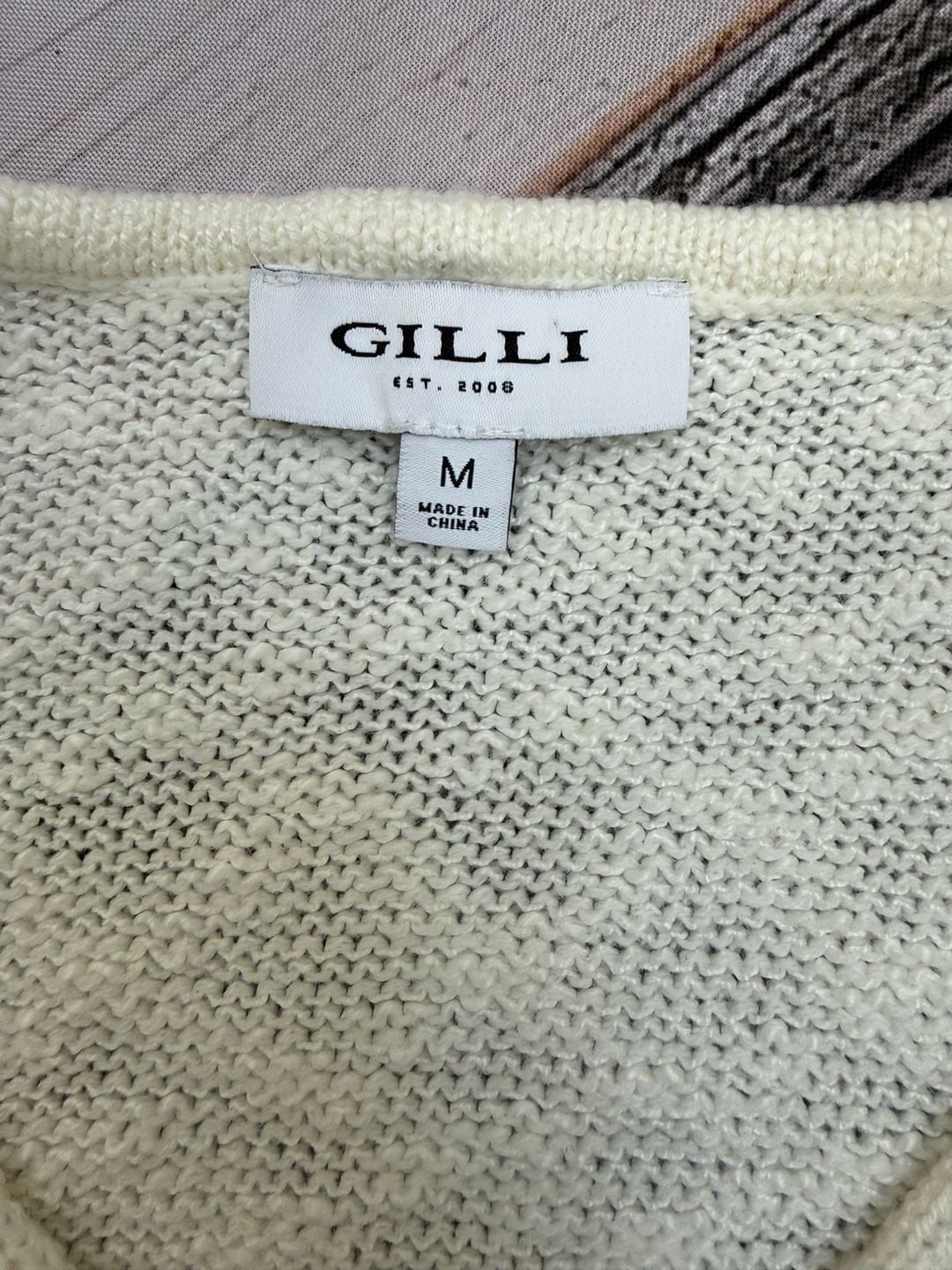 Gilli V Neck Beach Side Sweater Size M White Knit Pullover 3