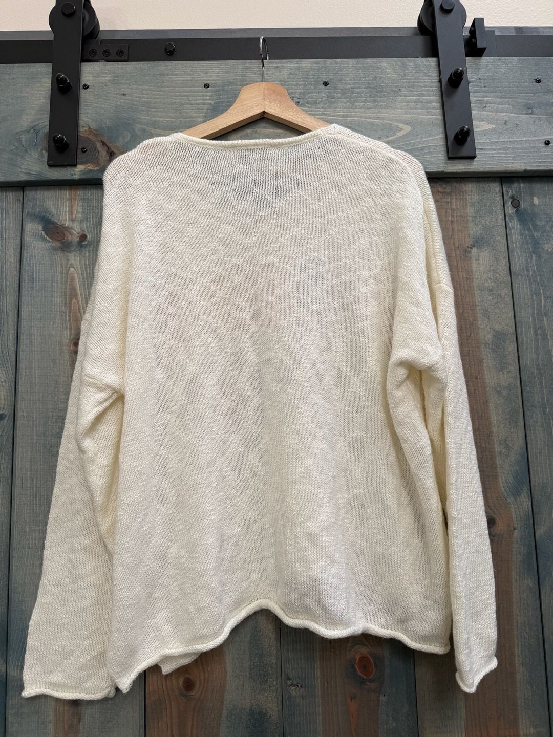 Gilli V Neck Beach Side Sweater Size M White Knit Pullover 4