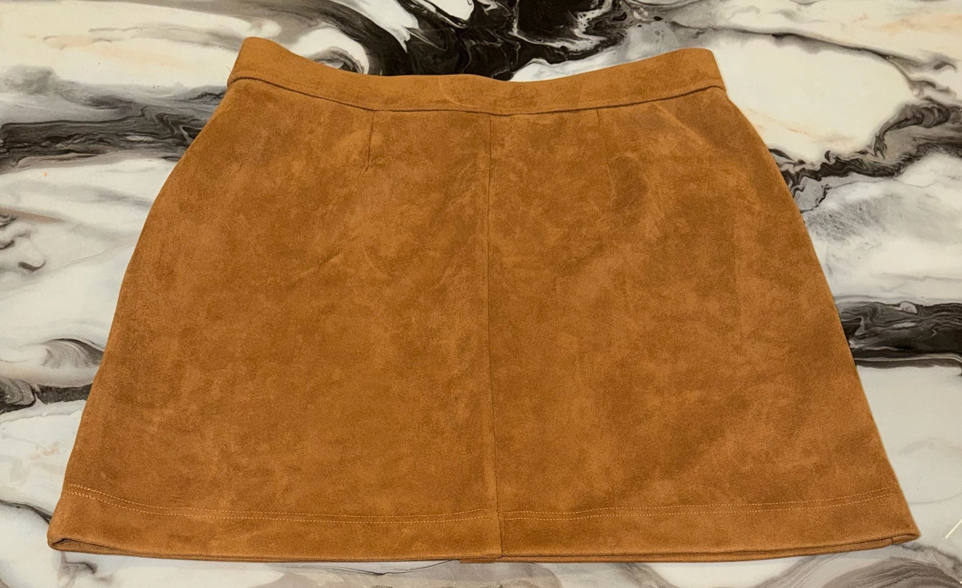 Century 21 Faux Suede Skirt Size L Brown Button Front Mini Pocket 8