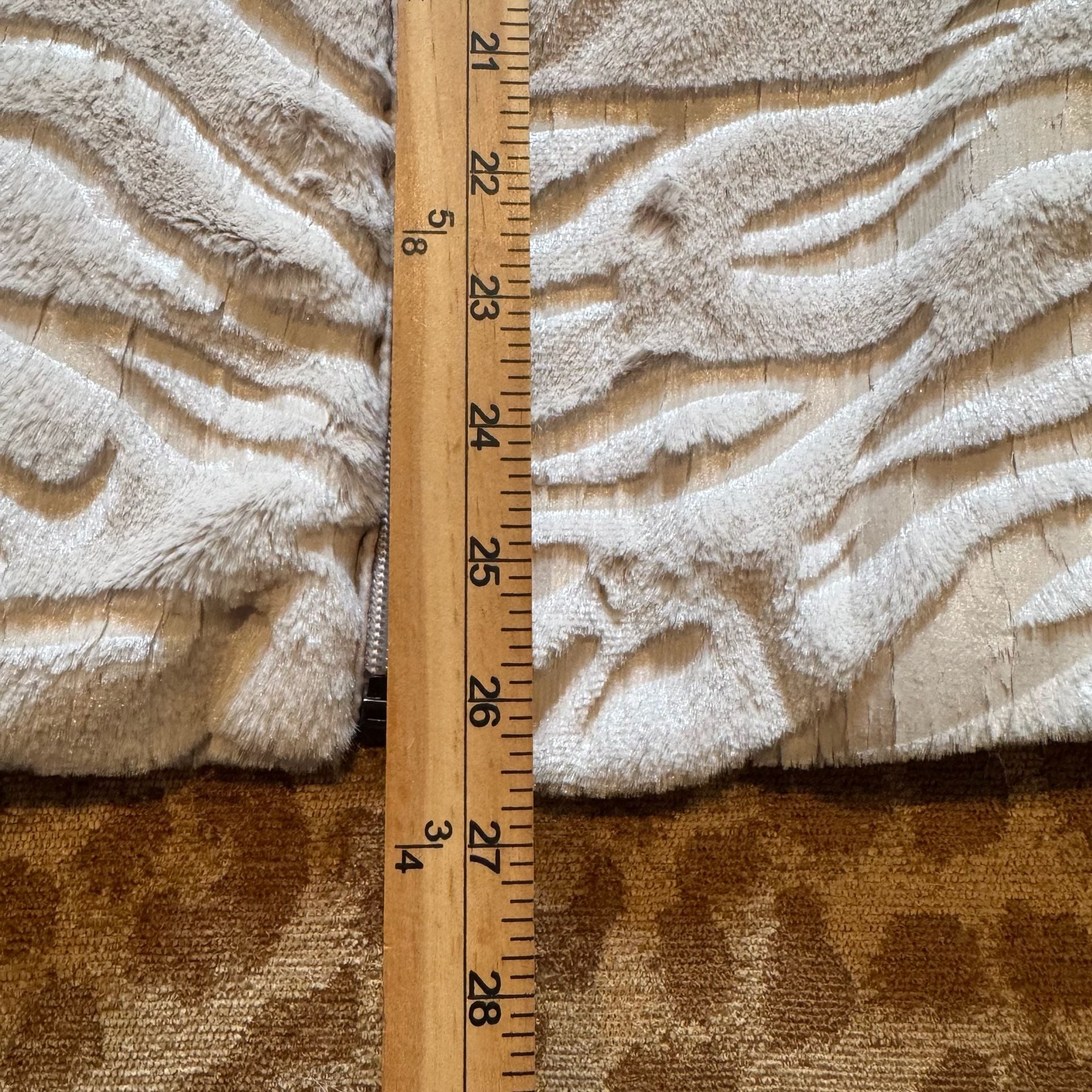 Kristen Blake Women’s M Faux Fur Jacket Tan Cream Animal Print Full Zip Coat 11