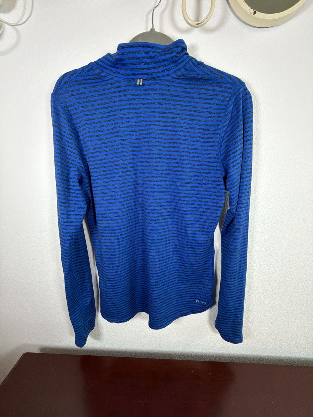 Nike Dri-FIT Element Stripe 1/2 Zip Size M Blue Black Running Pullover 8
