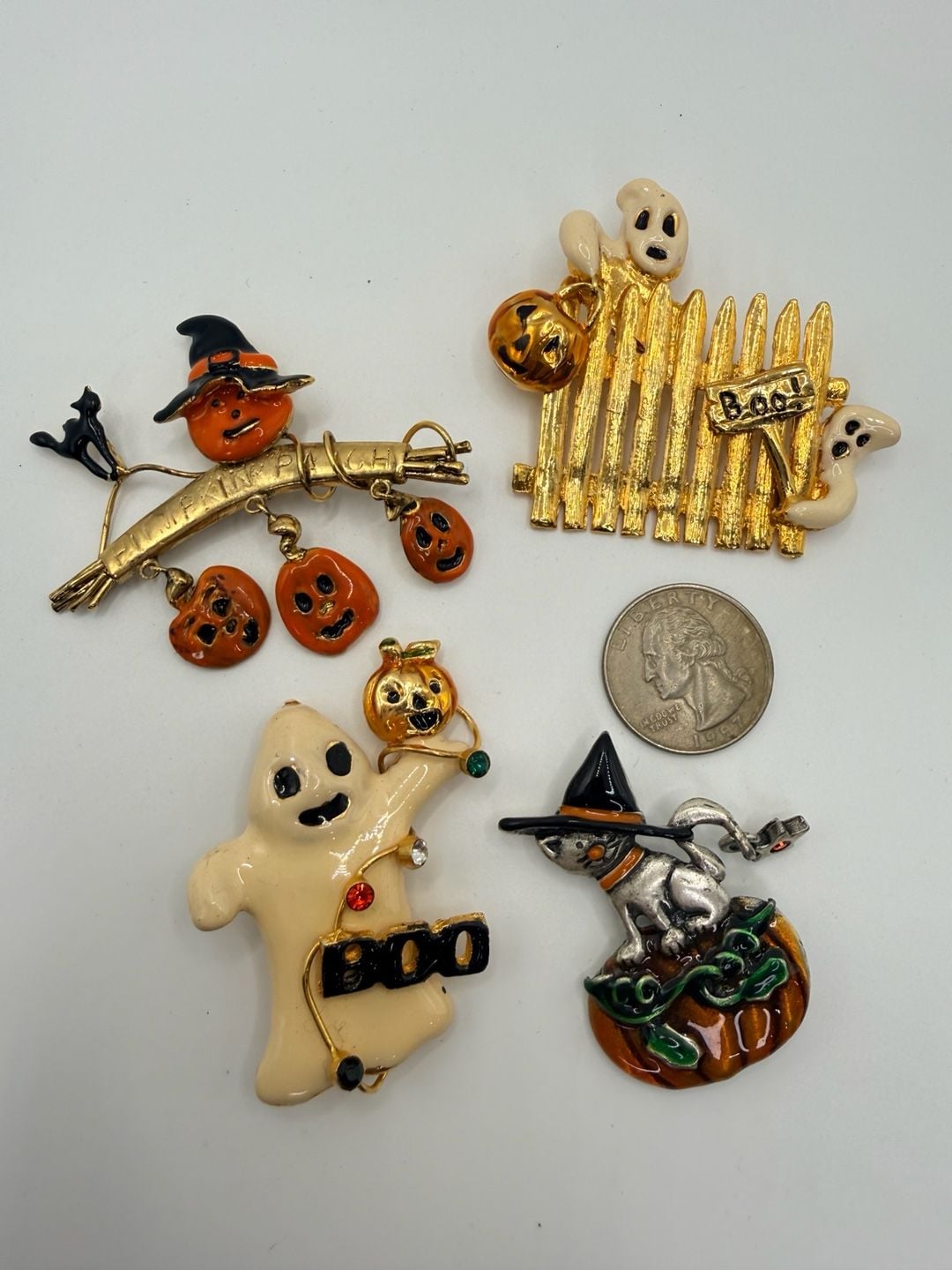 Lot of 4 Vintage Enamel Halloween Brooches Assorted 1