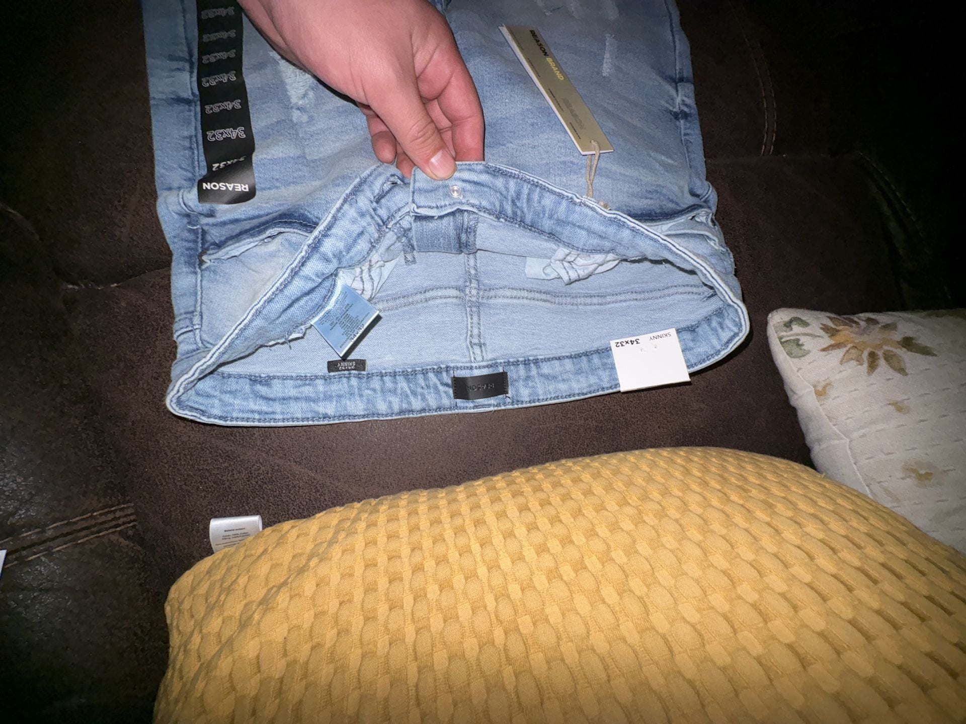 Reason Brand Skinny Jeans Size 34x32 Light Wash Distressed 5